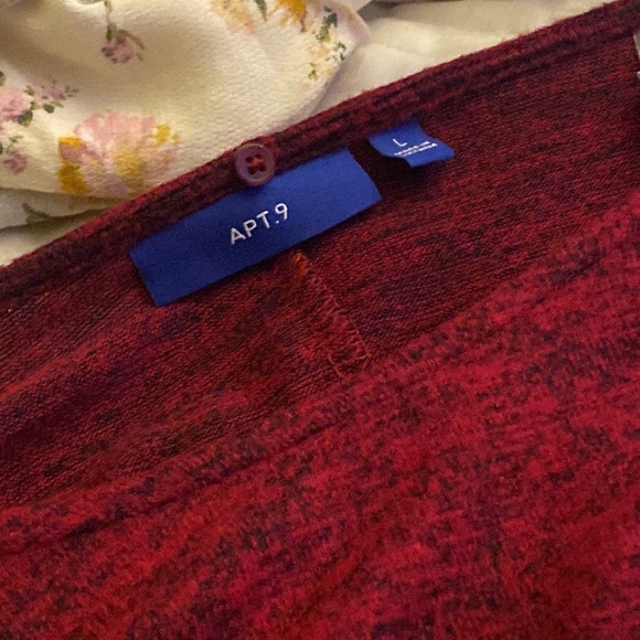 Apartment 9long size large dress, two wearable Waze for a removable scarf NWOT - Picture 2 of 4